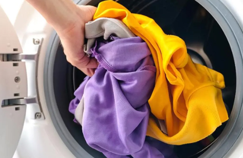 prewash-giup-xu-ly-truoc-vet-ban-truoc-khi-vao-chu-trinh-giat-chinh Prewash là chế độ giặt sơ trên máy giặt